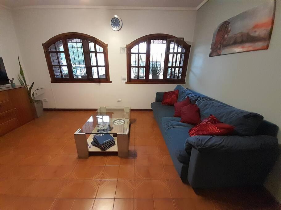Departamento En Olivos Apartment Exterior photo